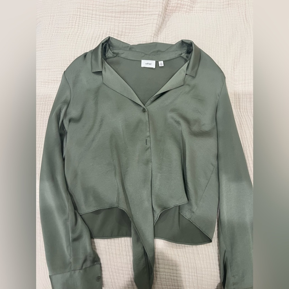 Wilfred cropped long sleeve tie top